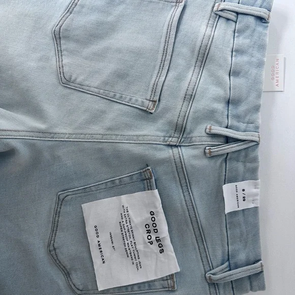 NWT Good American Good Legs Crop Light Wash Jeans Size 8/29 - Picture 3 of 6